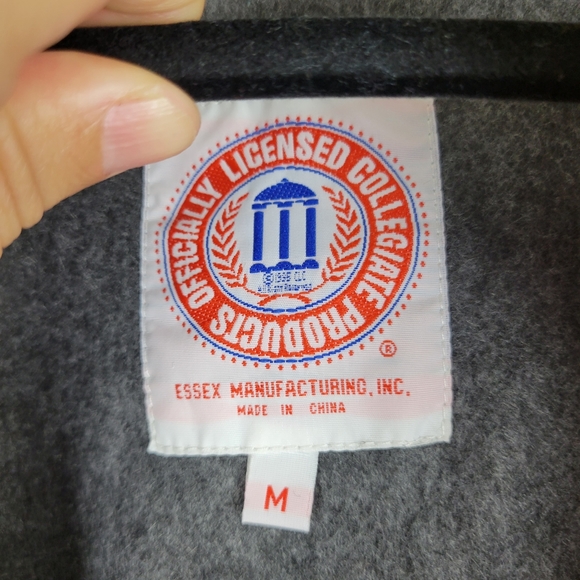 Arkansas Razorbacks Jacket - Picture 2 of 9